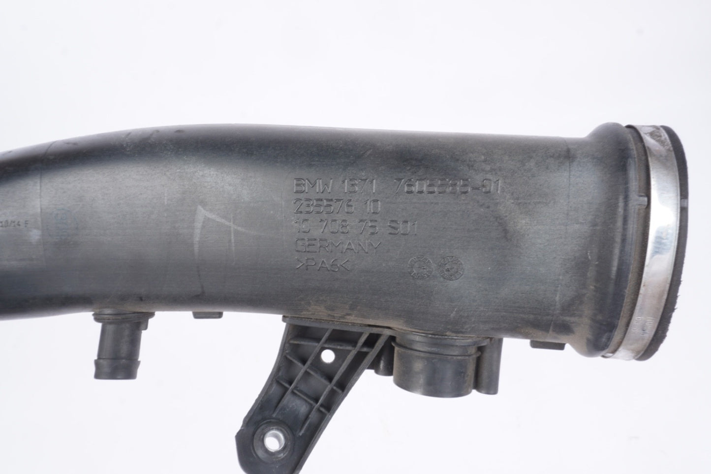 2014-2018 BMW 640I XDRIVE - Engine AIR Intake DUCT / TUBE 7605585