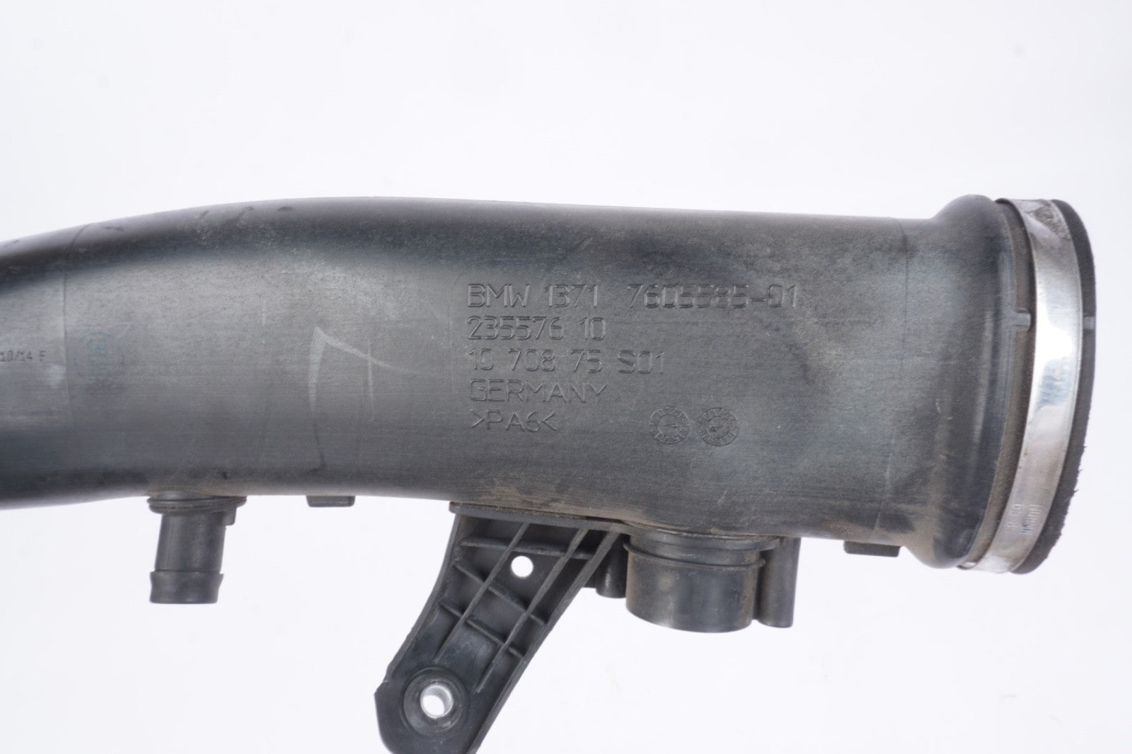 2014-2018 BMW 640I XDRIVE - Engine AIR Intake DUCT / TUBE 7605585