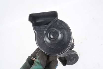 2010 - 2018 Mercedes C350 Horn Signal OEM