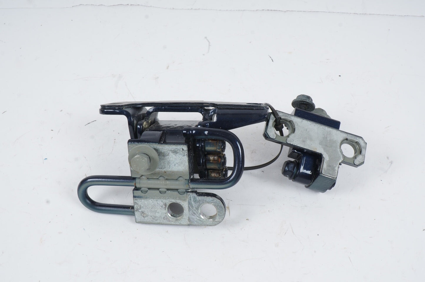 2010 - 2020 Bentley Mulsanne Front Right Door Upper Lower Hinges Set