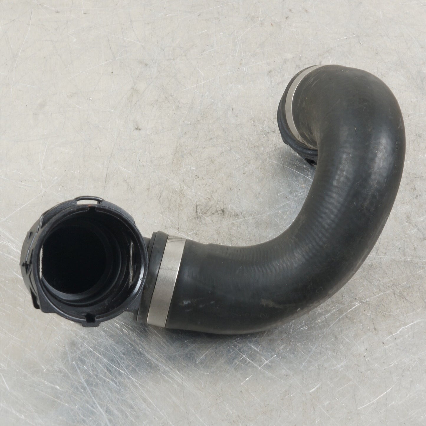 09-11 BMW Z4 328 E89 SDrive 30i Engine Cooling Radiator Thermostat Lower Hose