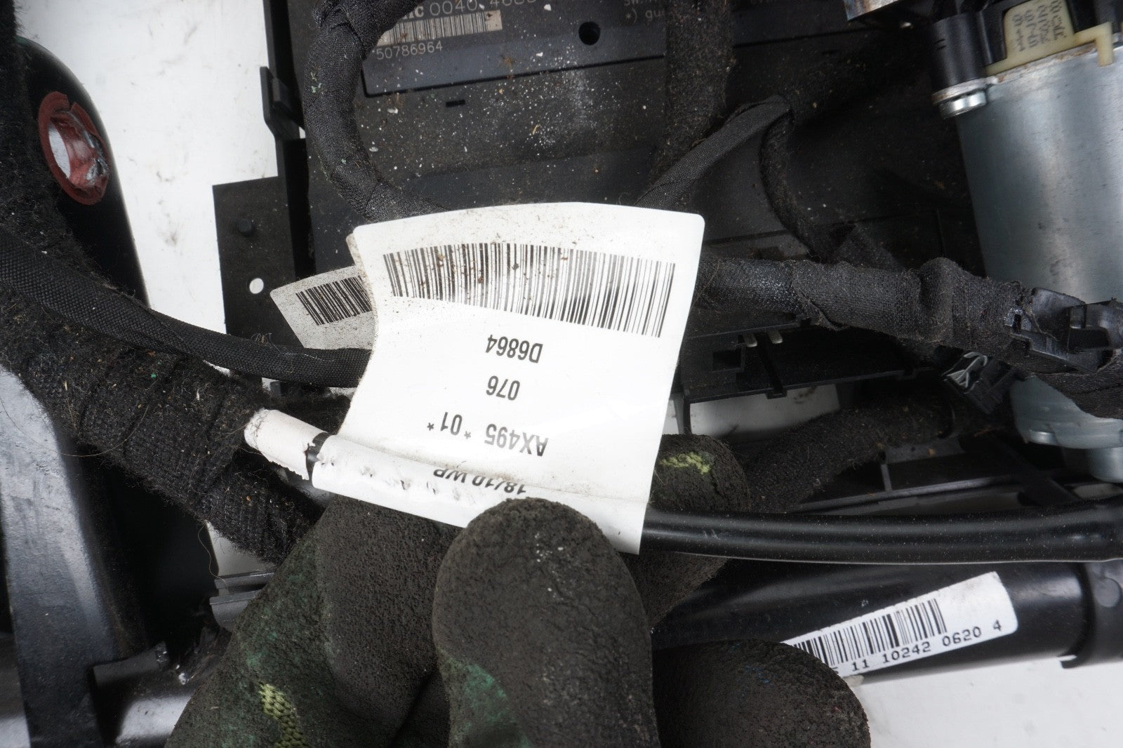 07-13 Mercedes W221 S63 AMG S550 Front Right Seat Rail Track Frame w/Motors OEM