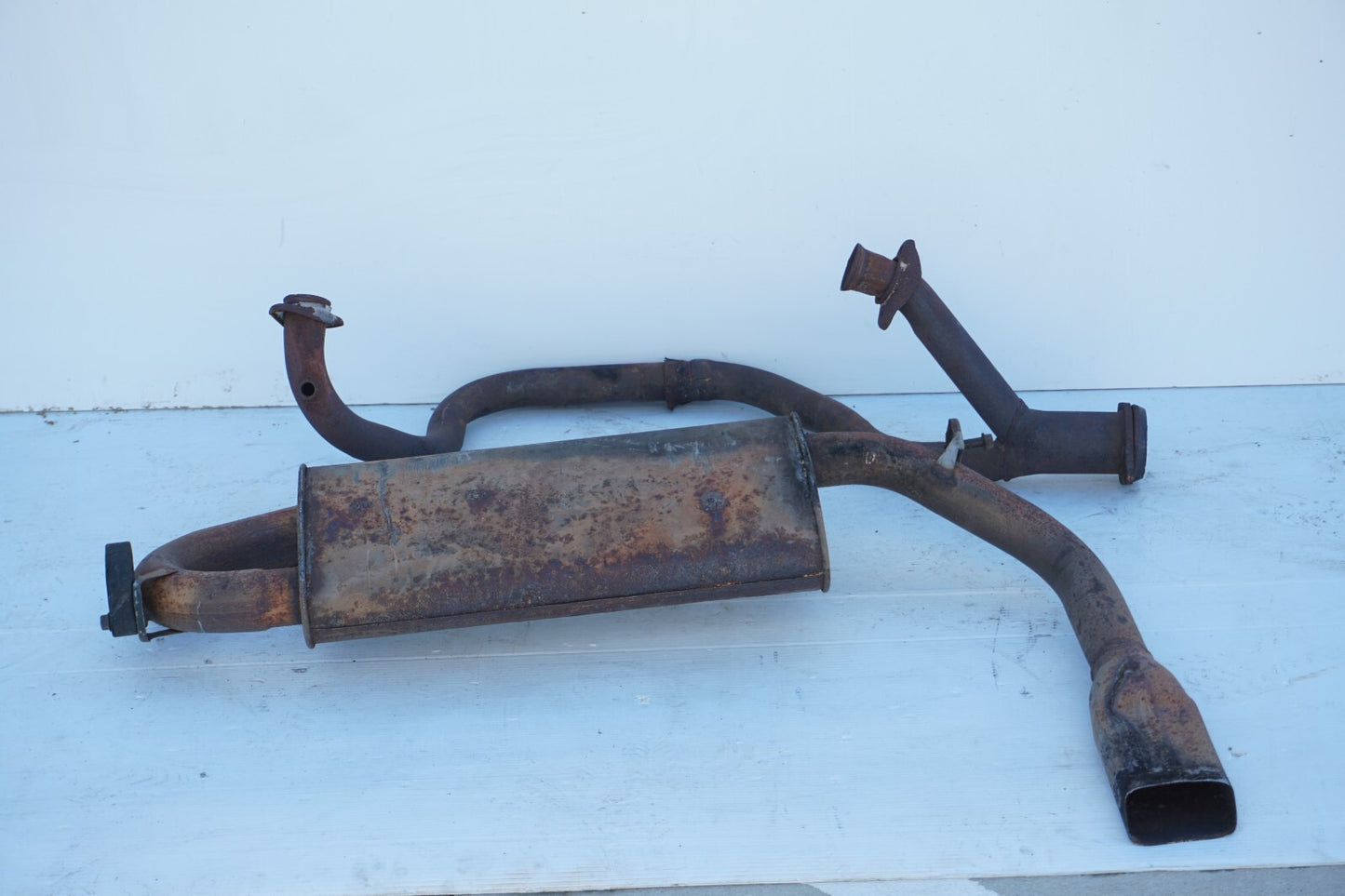 1989 - 1992 Cadillac Allante 4.5L EXHAUST PIPE & MUFLER OEM