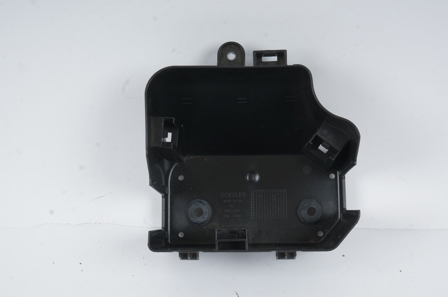 2010 - 2020 Bentley Mulsanne Fuse Relay Junction Box Cover Housing 3y0937405