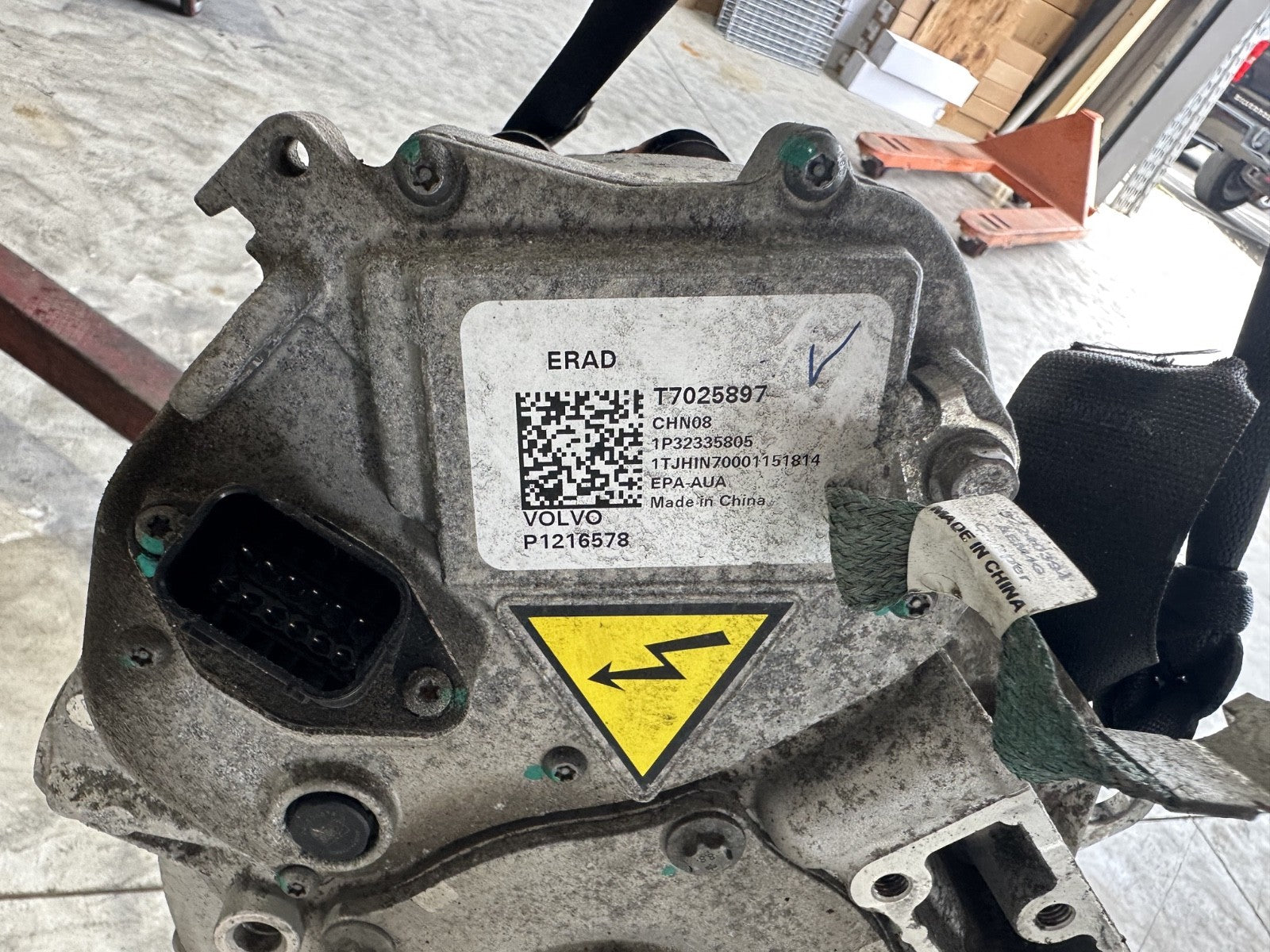 2021 2022 POLESTAR 2 OEM AWD REAR AXLE DRIVE ERAD ELECTRIC MOTOR P1216578