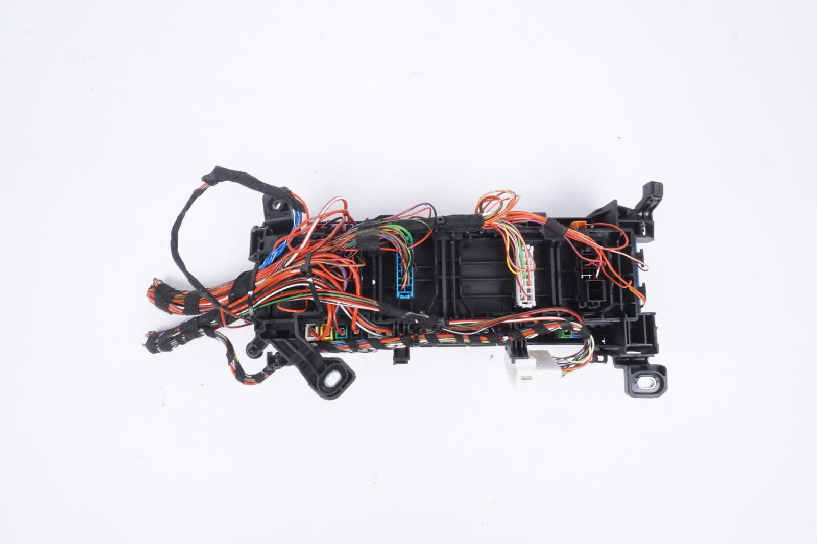 2015-2020 Mercedes GLA250 X156 Front Relay Fuse Box A2465402614 OEM