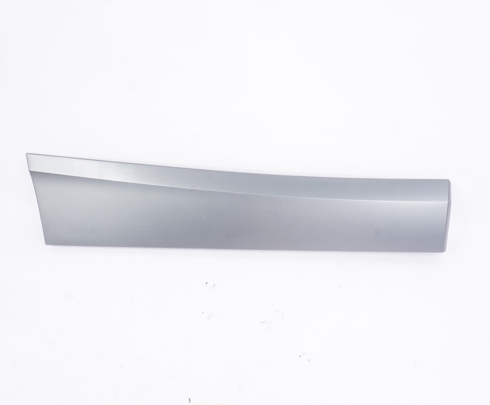 2018 - 2023 BMW X2 - REAR Right Lower DOOR Blade / Molding (M) 8069198