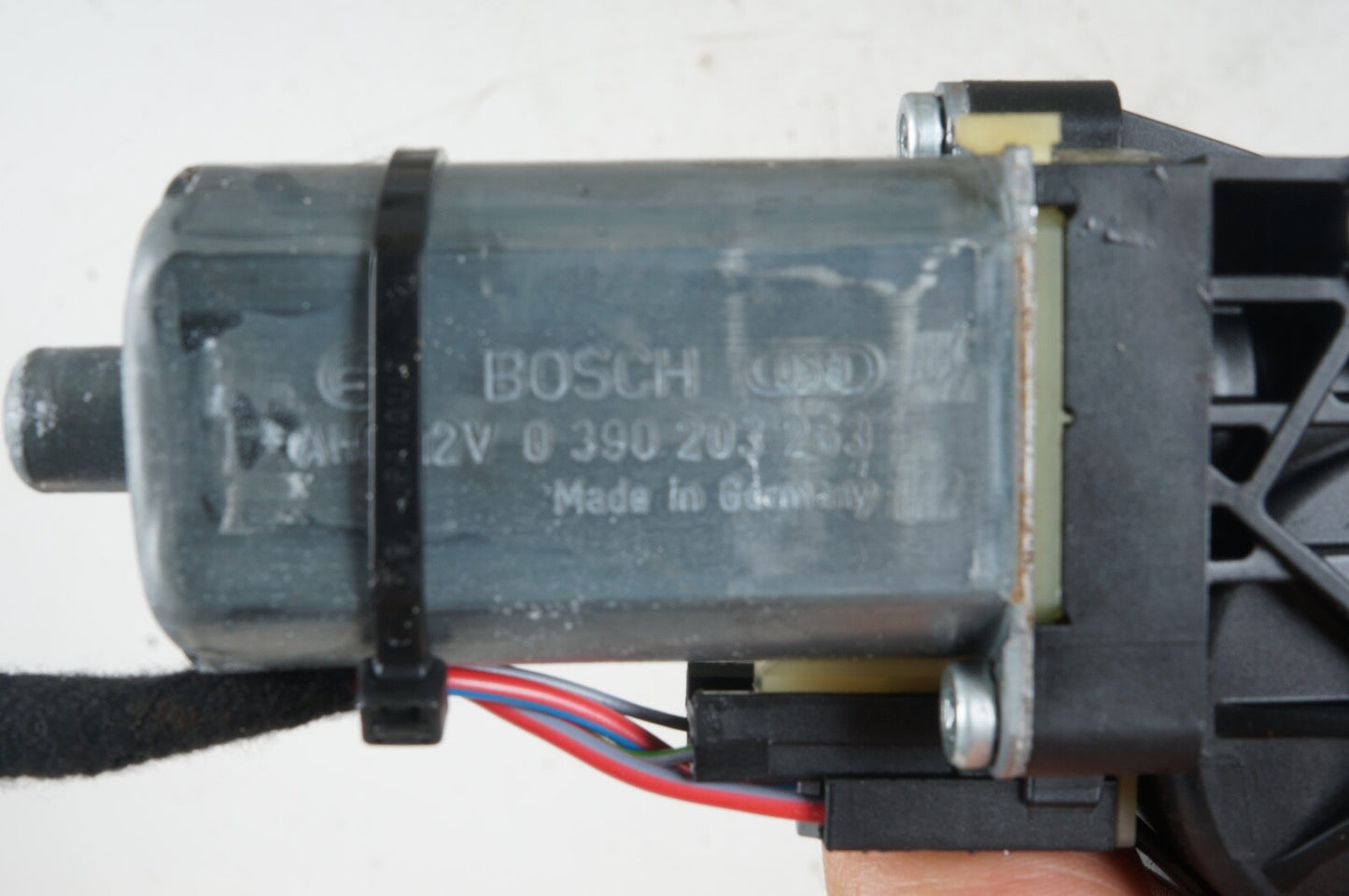 07-13 Mercedes W221 CL550 S550 Front Seat Adjustment Motor 0390203263 OEM