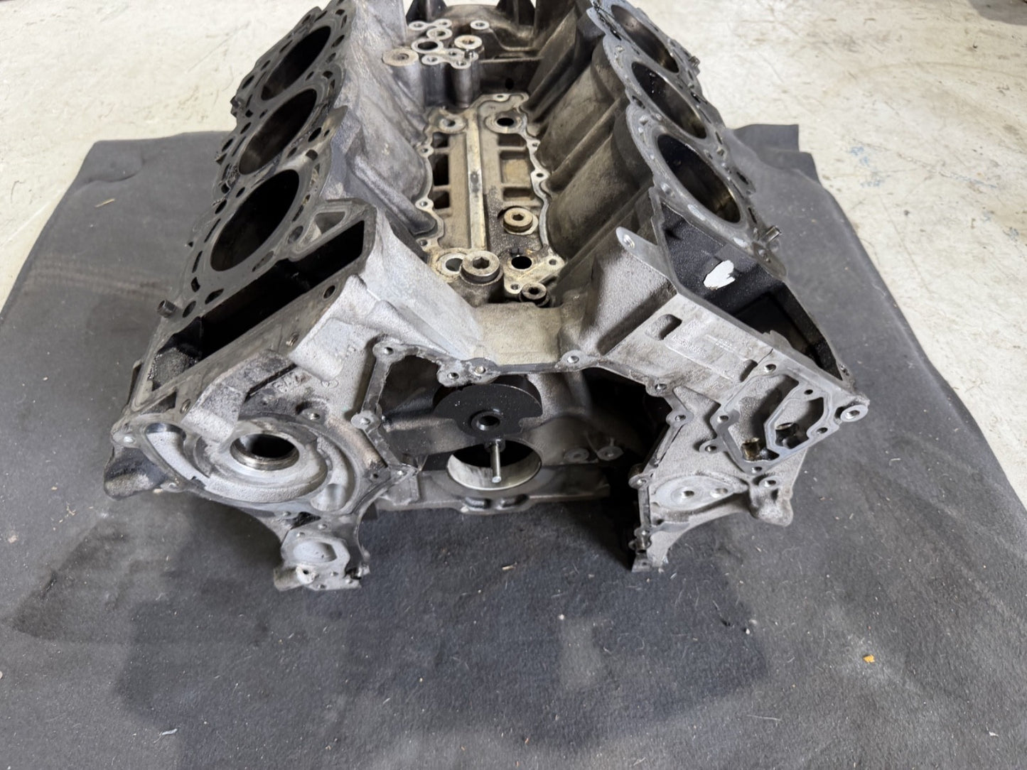 2010-2013 MERCEDES W212 E350 DIESEL BLUETEC ENGINE BLOCK ONLY 84K MILES