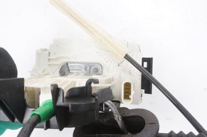 2010 - 2017 Mercedes W207 E550 E350 Front Right Side Door Lock Latch Actuator