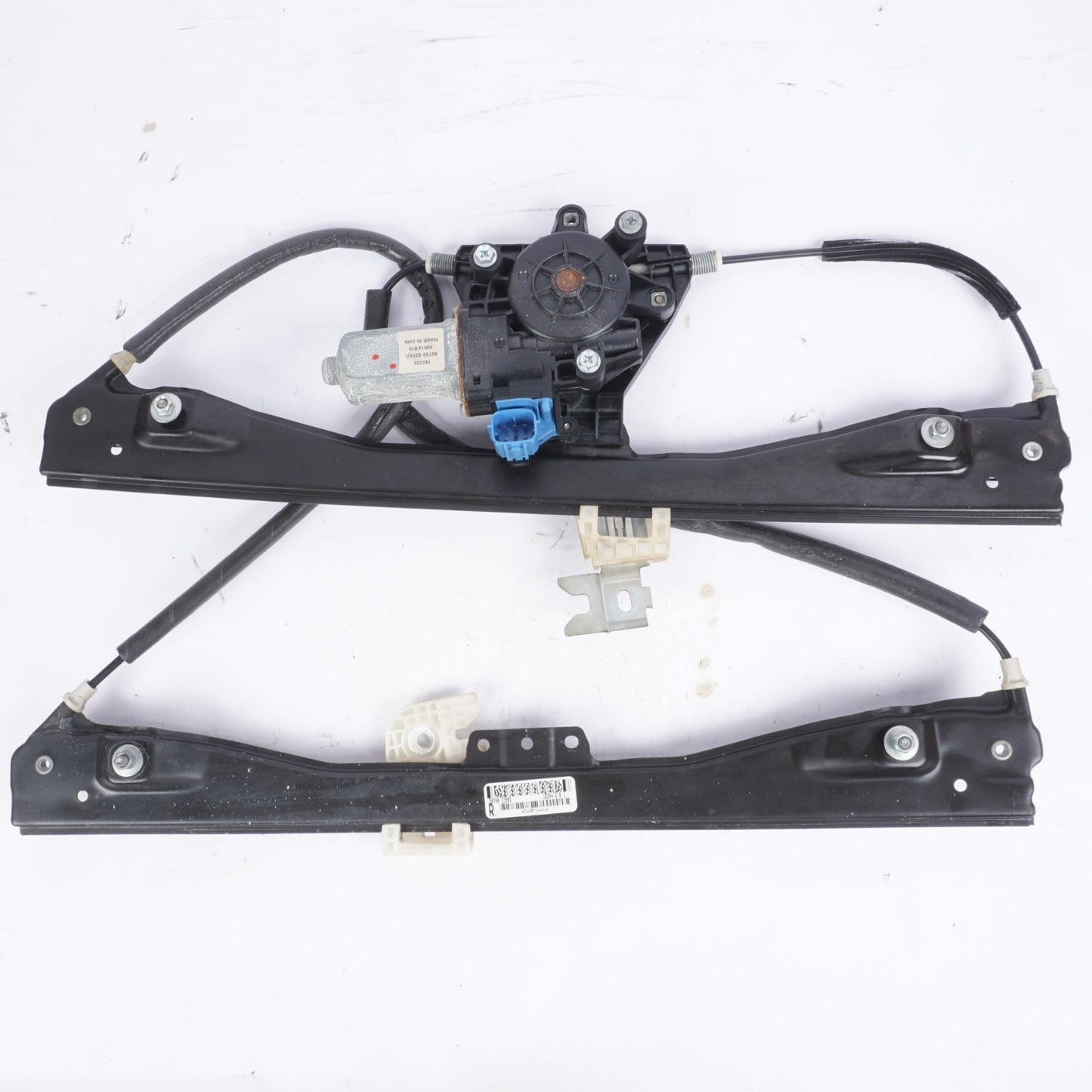 2017 - 2024 NISSAN TITAN FRONT RIGHT SIDE DOOR WINDOW REGULATOR OEM 80700EZ00D
