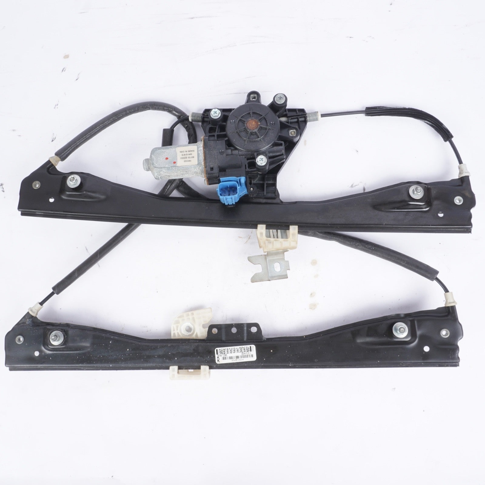 2017 - 2024 NISSAN TITAN FRONT RIGHT SIDE DOOR WINDOW REGULATOR OEM 80700EZ00D
