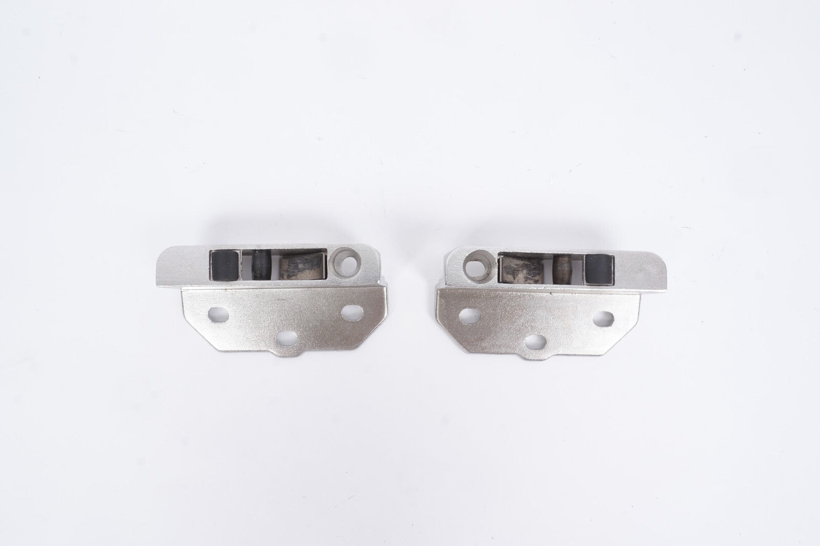 06-10 BMW 650i E64 Convertible Tension Rope Base Plate Set Of 2 OEM