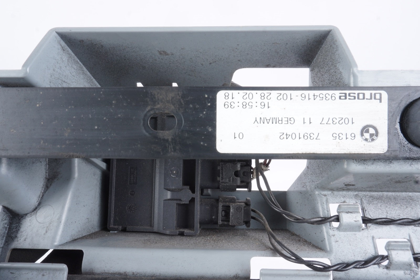 16-22 BMW X2 X1 BUMPER MOUNT TRUNK SMART OPENER SENSOR REAR OEM 012125