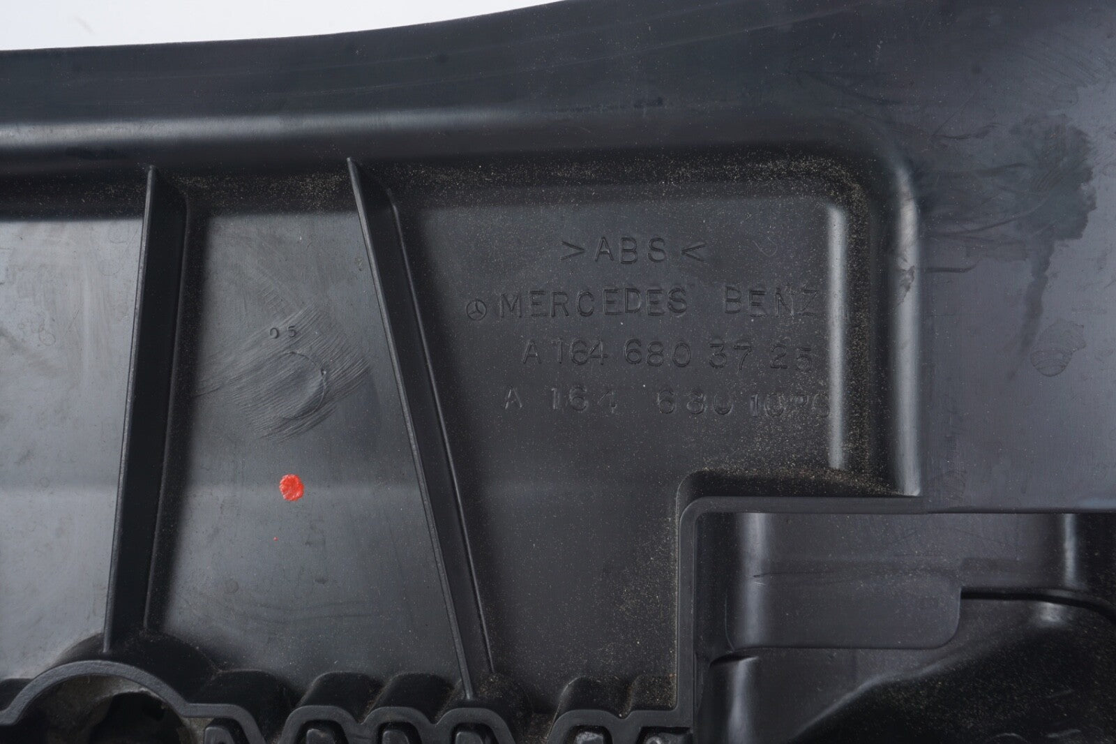 07-12 MERCEDES GL450 ML350 ENGINE COMPARTMENT LEFT SIDE INSULATOR DAMPENING OEM