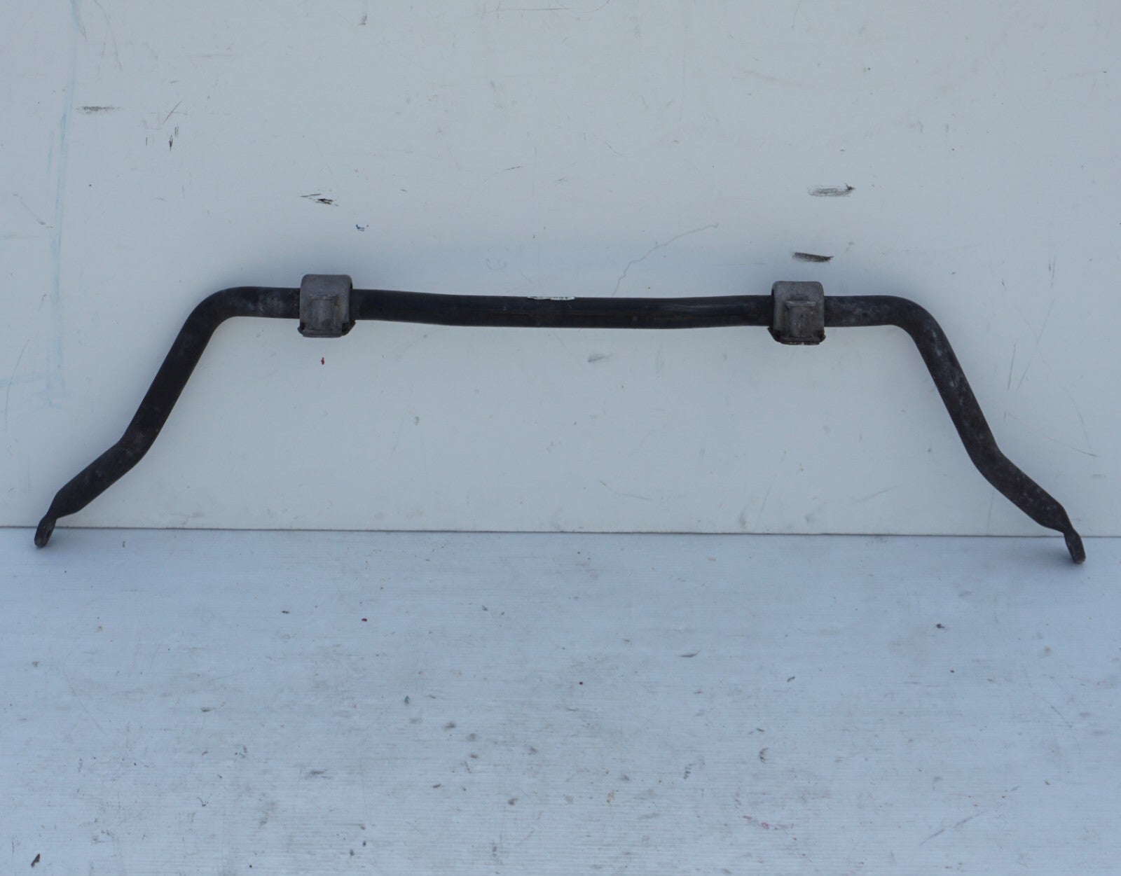 2010-2016 BMW 550I GT F07 FRONT STABILIZER SWAY BAR OEM