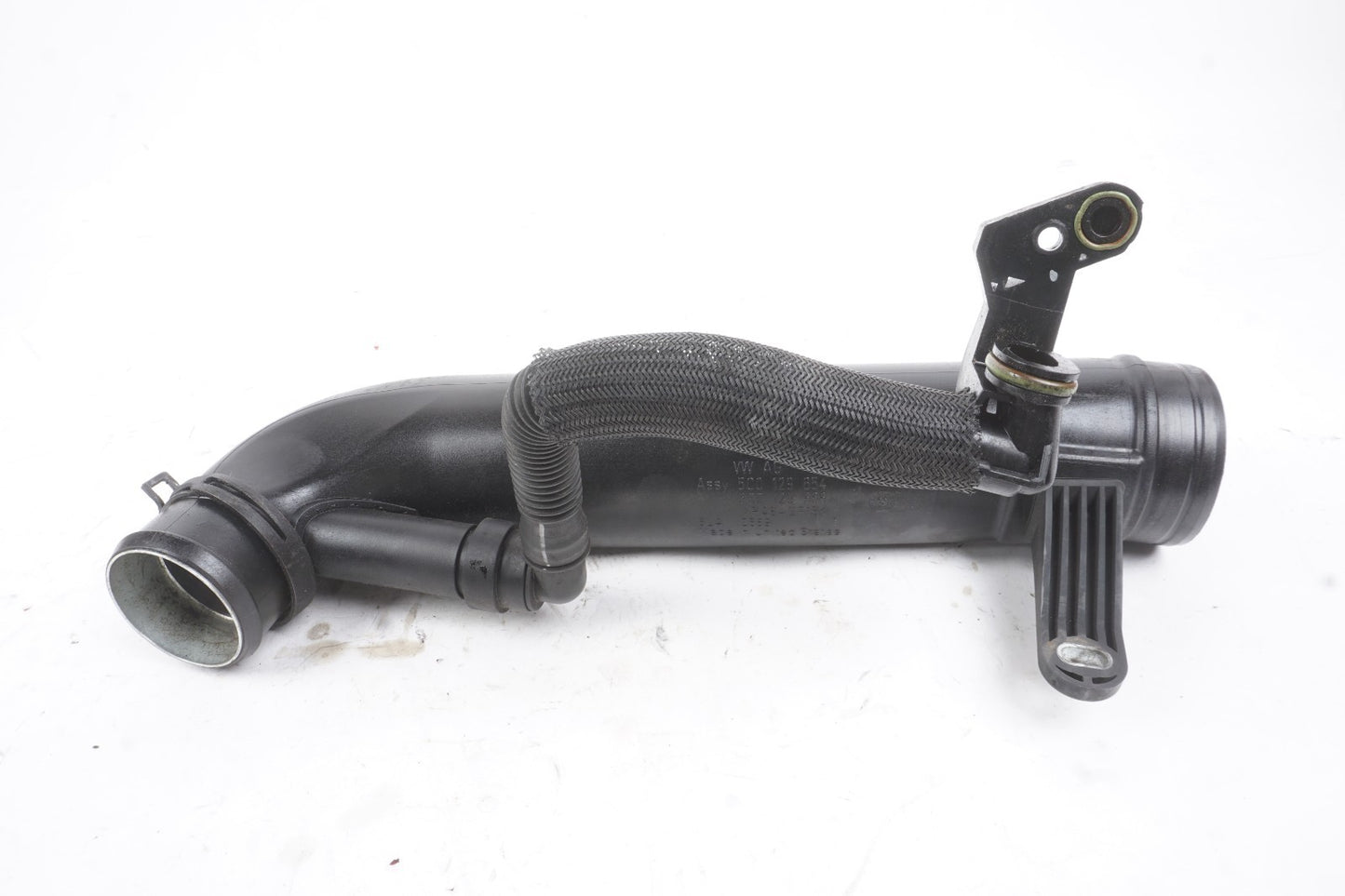 2014-2017 Volkswagen Passat 1.8L Engine Turbo Air Inlet Duct Hose 5C0129654 OEM