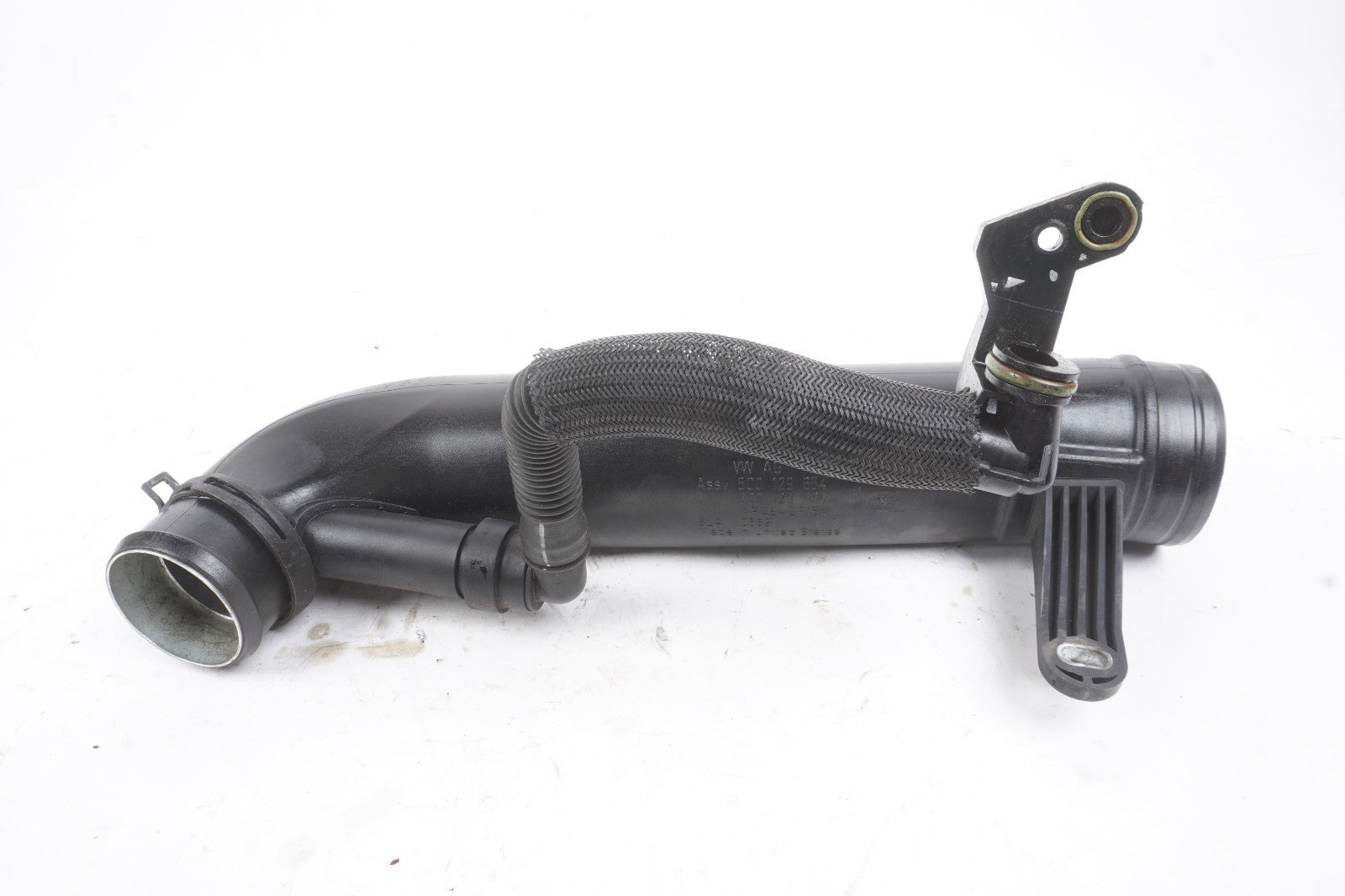2014-2017 Volkswagen Passat 1.8L Engine Turbo Air Inlet Duct Hose 5C0129654 OEM