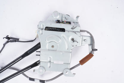 2010 - 2015 Lexus Is250 Is350 Convertible Rear Trunk Roof Lock Latch Motor Assy