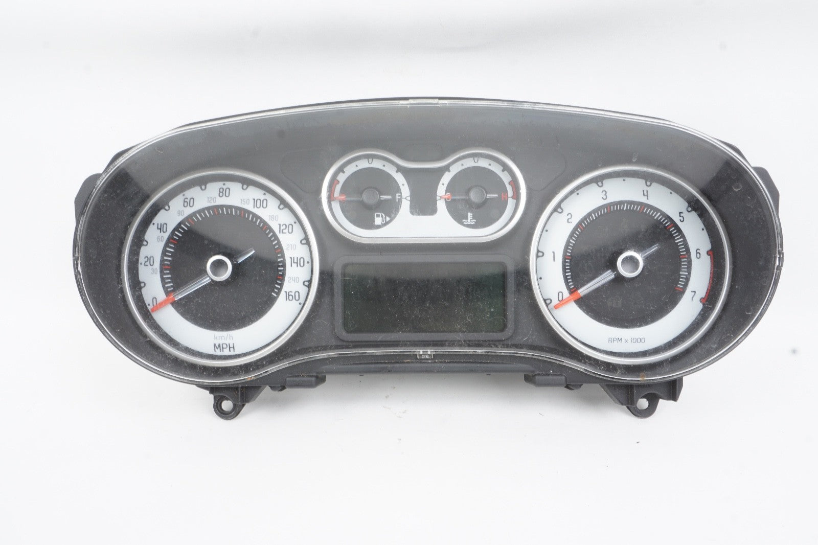 2014 - 2017 Fiat 500L Instrument Cluster Speedometer 51968251 OEM
