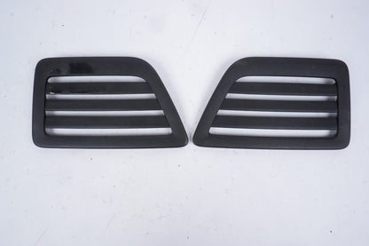 2021 - 2024 Polestar 2 Floor Heater Vent Grille Front Right & Left  OEM