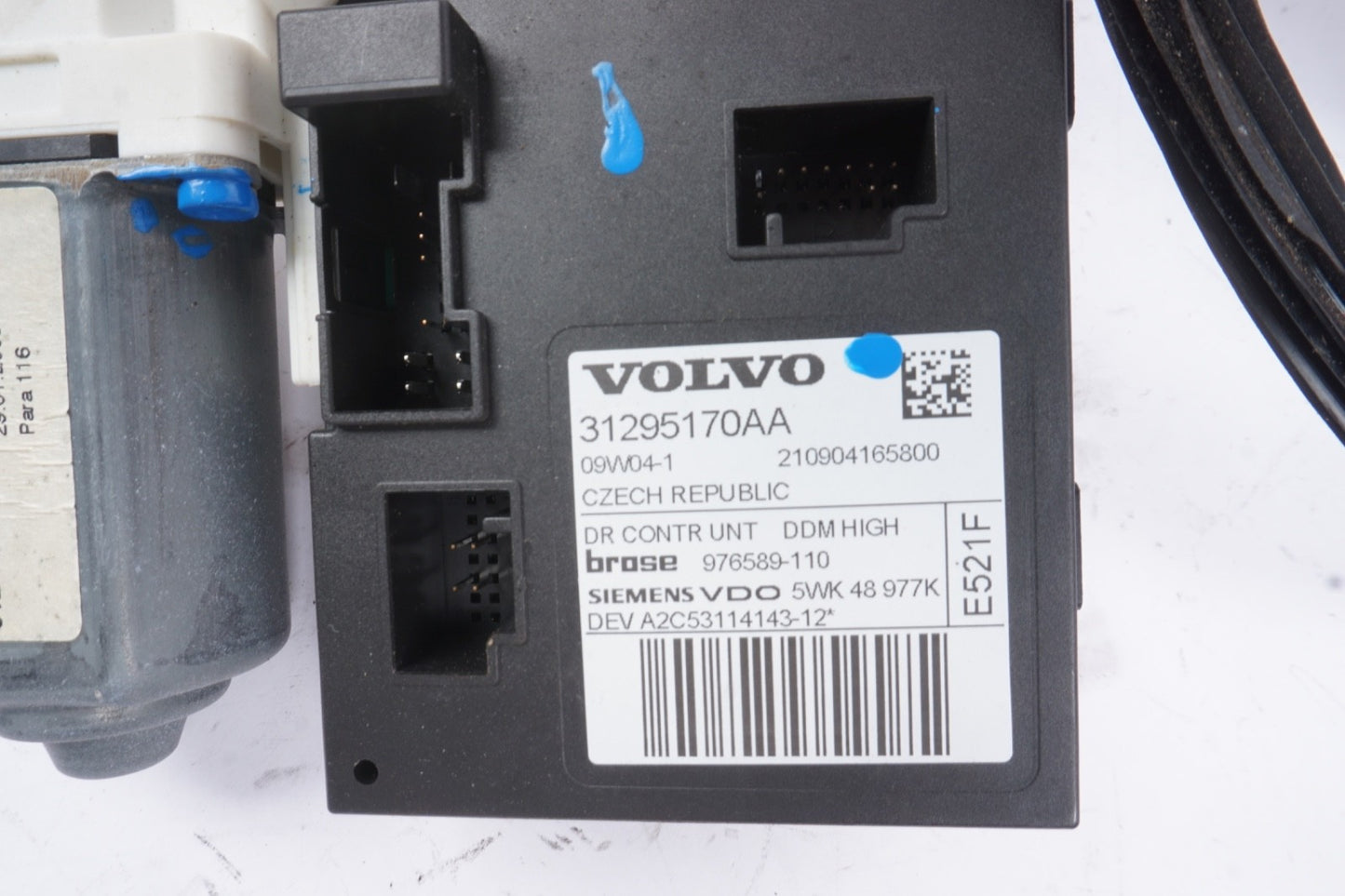 06-13 Volvo C70 T5 Convertible 2.5 Driver Left Door Window Regulator w/ Motor