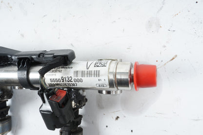 2020-2022 CADILLAC CT5 CT4 2.0L FUEL RAIL & FUEL INJECTORS  OEM