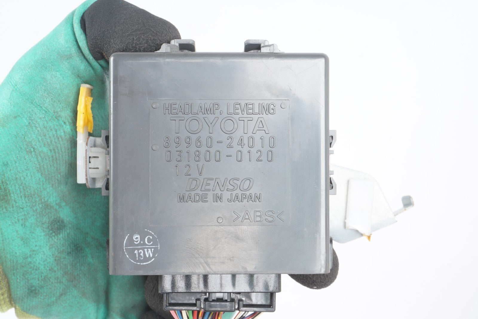 2002-2010 Lexus SC430 Headlight Control Module 89960-24010 OEM