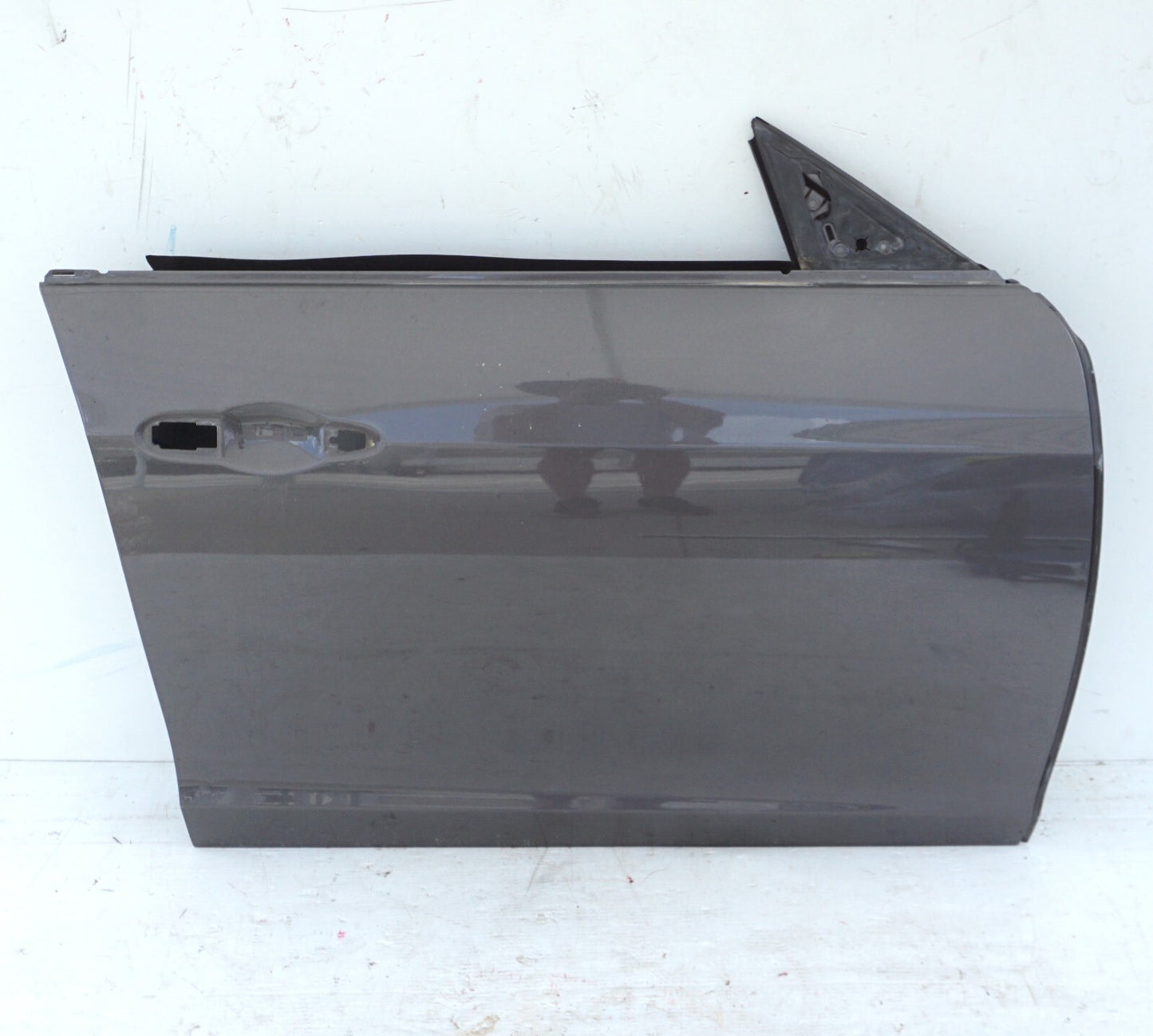 2014-2019 MASERATI GHIBLI FRONT RIGHT PASSENGER DOOR SHELL  OEM