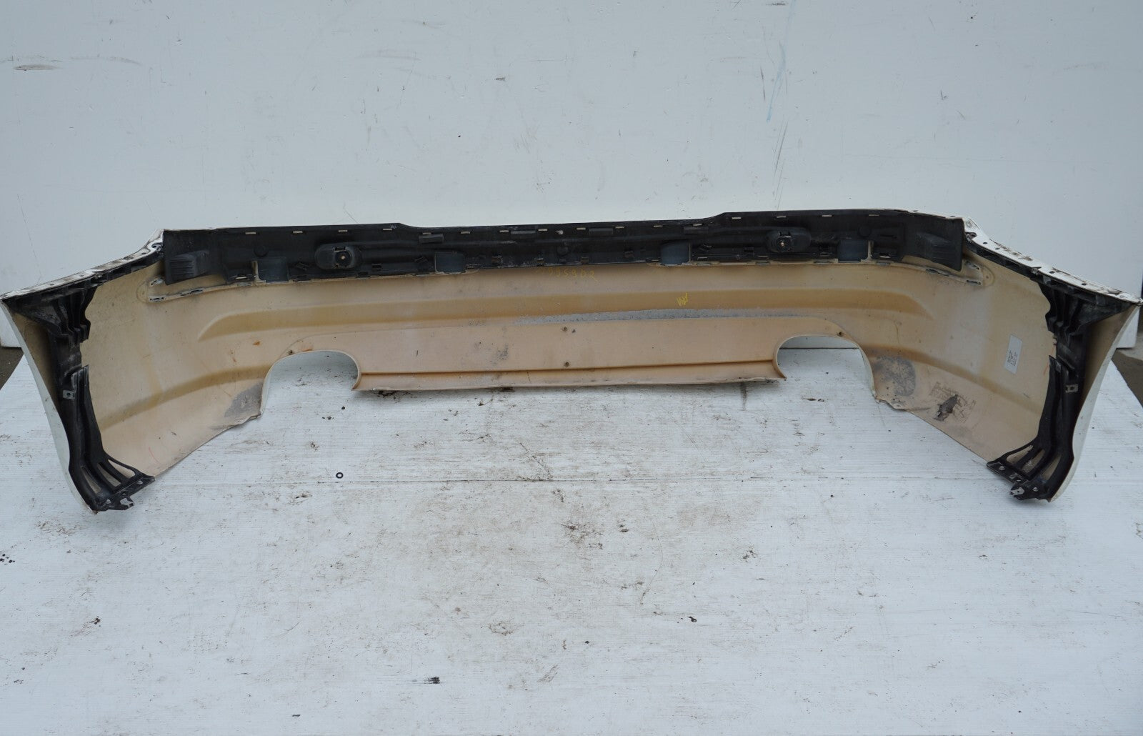 03 - 08 Mercedes SL500 SL550 AMG Rear bumper Cover OEM