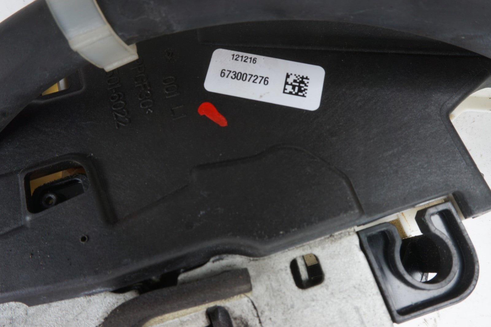 2014 - 2017 Maserati Ghibli Front Left Driver Side Door Lock Latch Actuator OEM