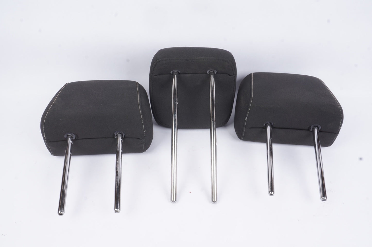 2015 - 2018 FORD FOCUS SEDAN REAR CENTER LEFT RIGHT  SEAT HEADREST SET OEM