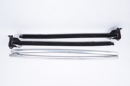 2011-2014 MERCEDES E350 CONVERTIBLE REAR QUARTER RUBBER SEAT LEFT & RIGHT