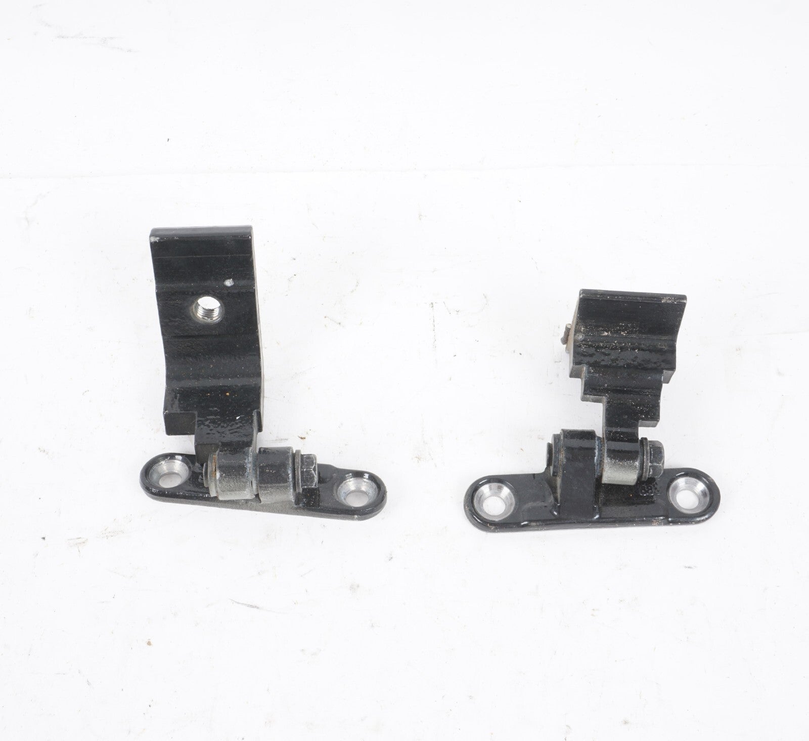 2010 - 2017 BMW 550GT Rear Left Door Upper And Lower Hinges Hinge Pair BLACK