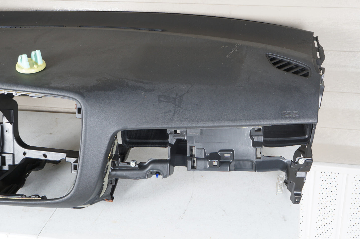 14 - 20 MITSUBISHI OUTLANDER DASH DASHBOARD PANEL OEM