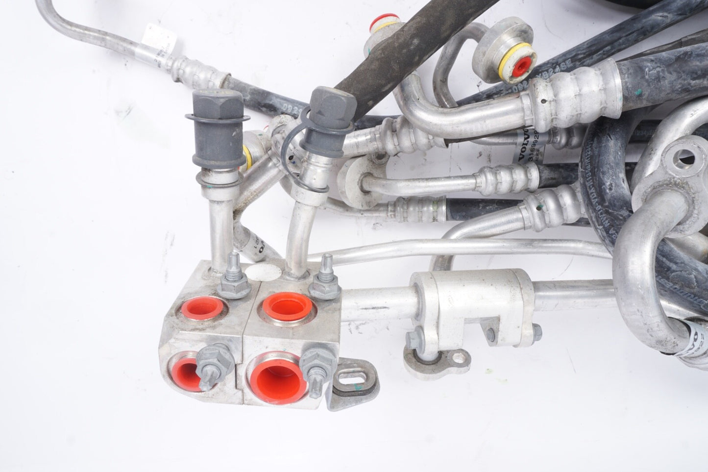 2021 - 2024 POLESTAR 2 A/C AIR CONDITIONING REFRIGERANT HOSE PIPE LINE SET