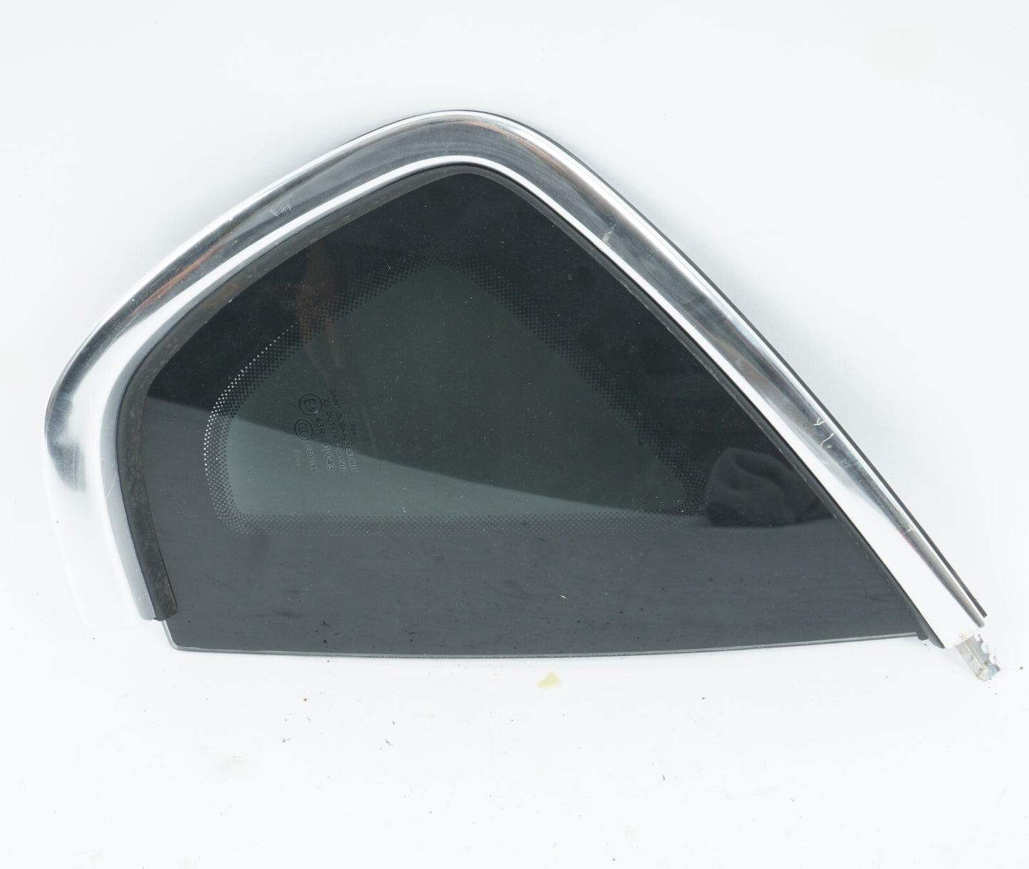 2014-2017 MASERATI QUATTROPORTE REAR QUARTER WINDOW GLASS RIGHT PASS SIDE OEM