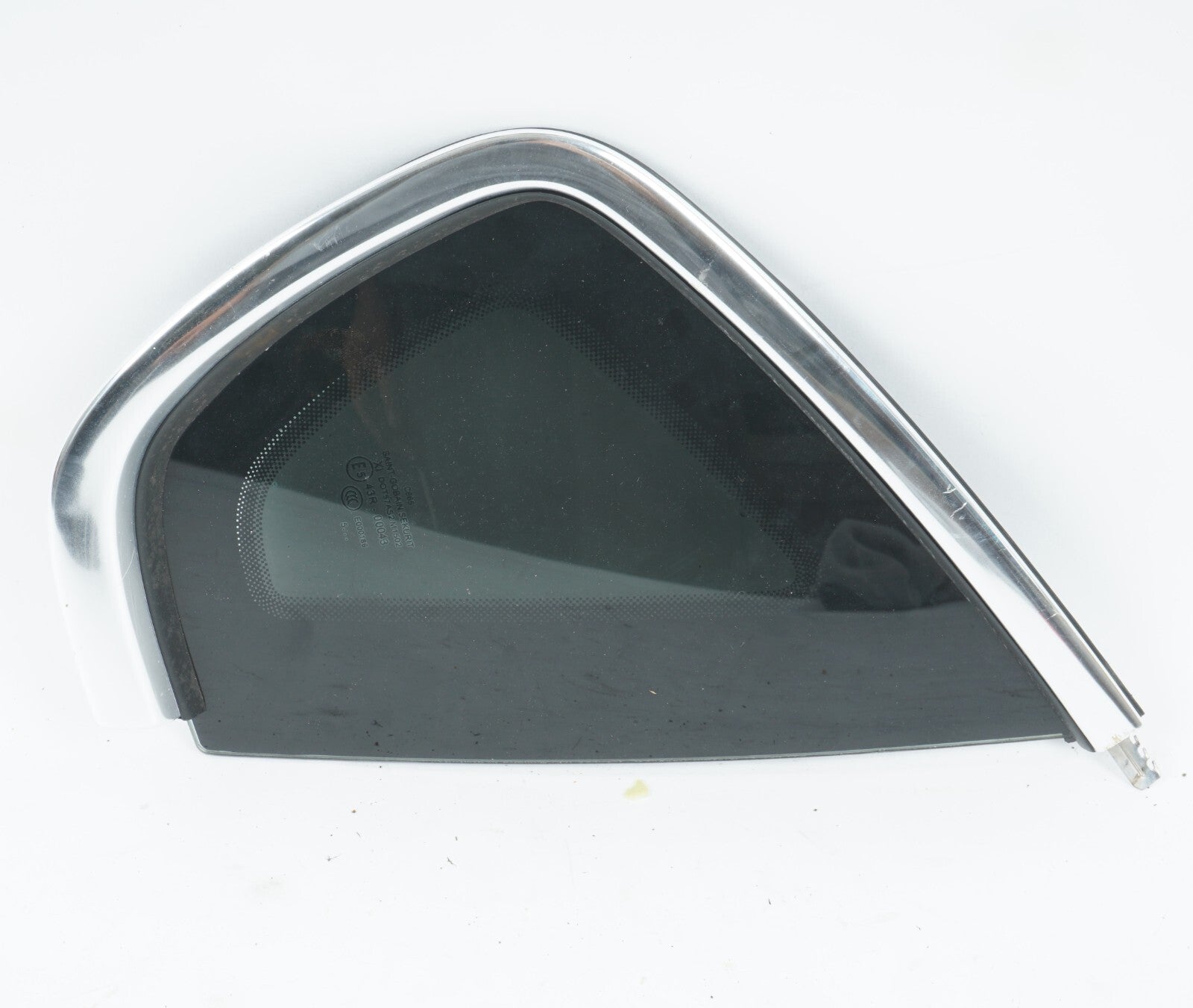 2014-2017 MASERATI QUATTROPORTE REAR QUARTER WINDOW GLASS RIGHT PASS SIDE OEM