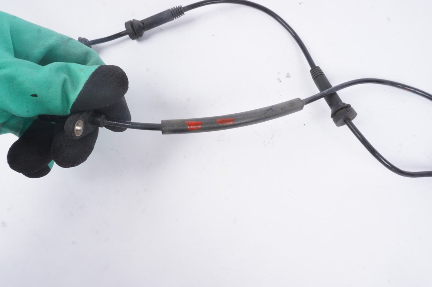 2012 - 2017 2012 Fiat 500 REAR ABS SPEED SENSOR LEFT OEM
