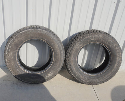 P275/70R17 Kumho Road Venture AT51 Takeoff 114 R Used 10/32 - PAIR