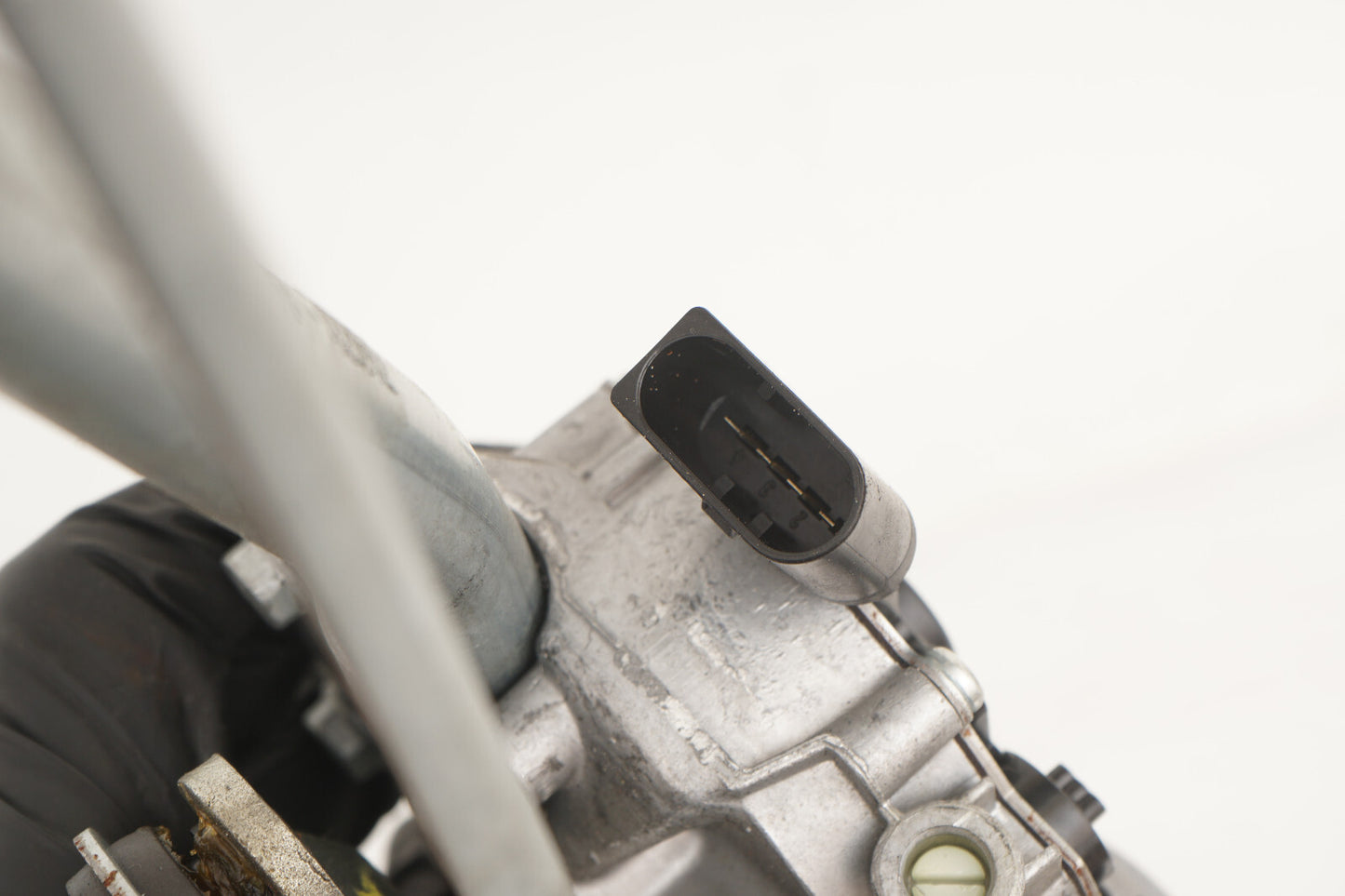 2007 - 2013 BMW 335i E93 E90 WINDSHIELD WIPER MOTOR & LINKAGE TRANSMISSION OEM