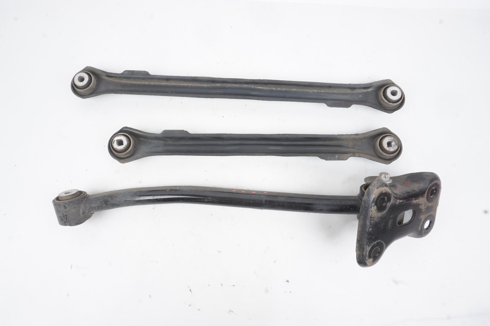 2015 - 2023 Jeep Renegade FWD Rear Control Arm Right Passenger Side 3Pcs OEM