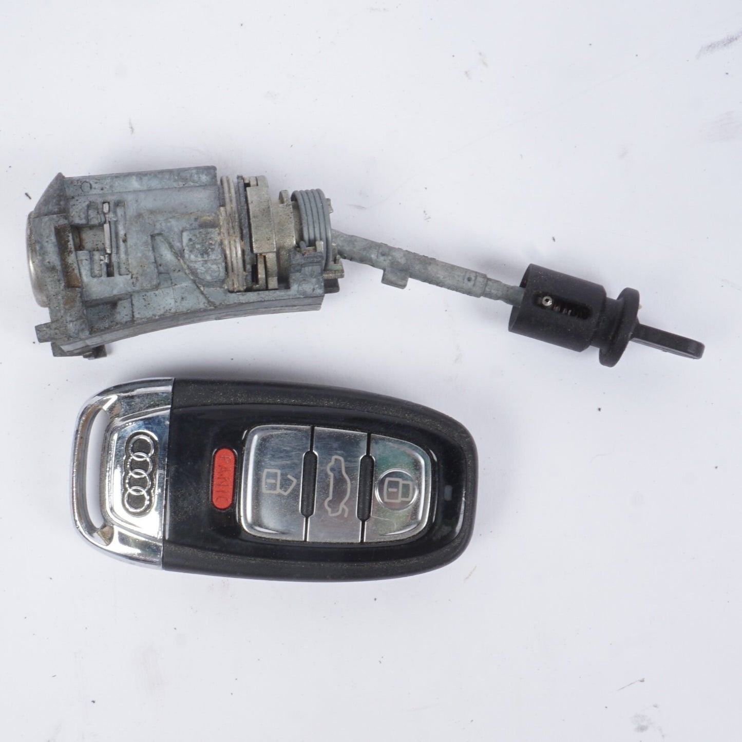 2012 - 2017 AUDI A7 S7 Ignition Set Key & Lock OEM