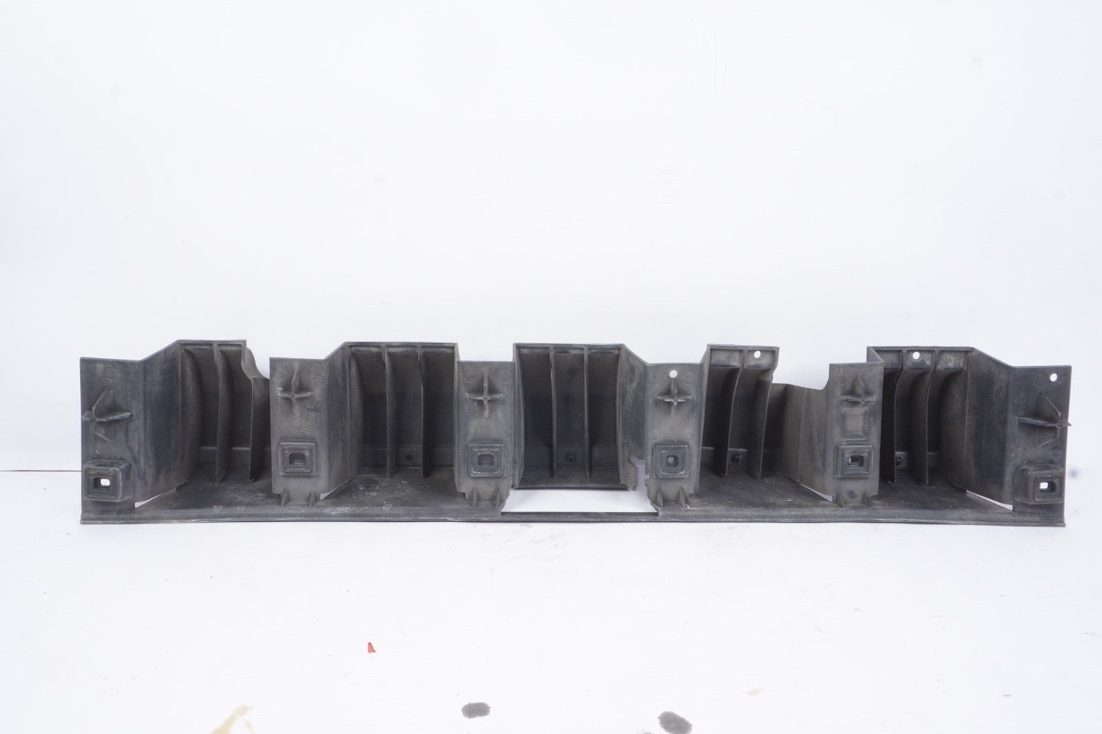 2006 - 2013 VOLVO C70 REAR BUMPER MOUNT BRACKET 09466909 OEM