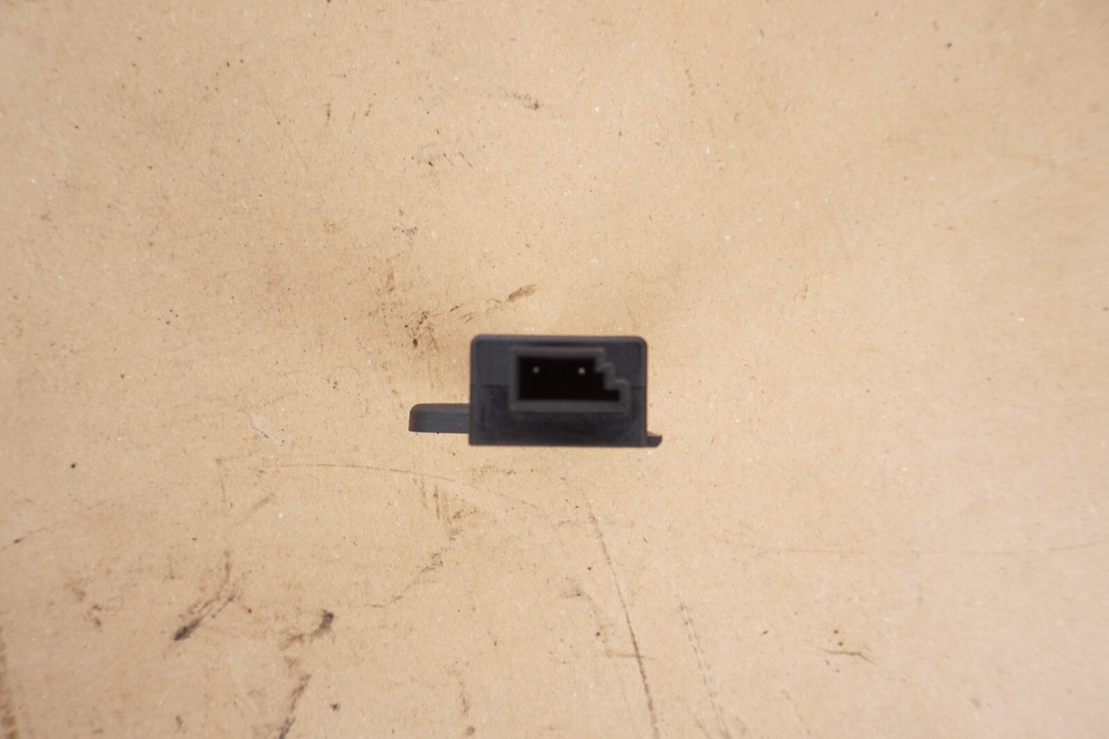 2012-2018 BMW 550i 650i 640i Keyless Antenna Module Front Left OEM