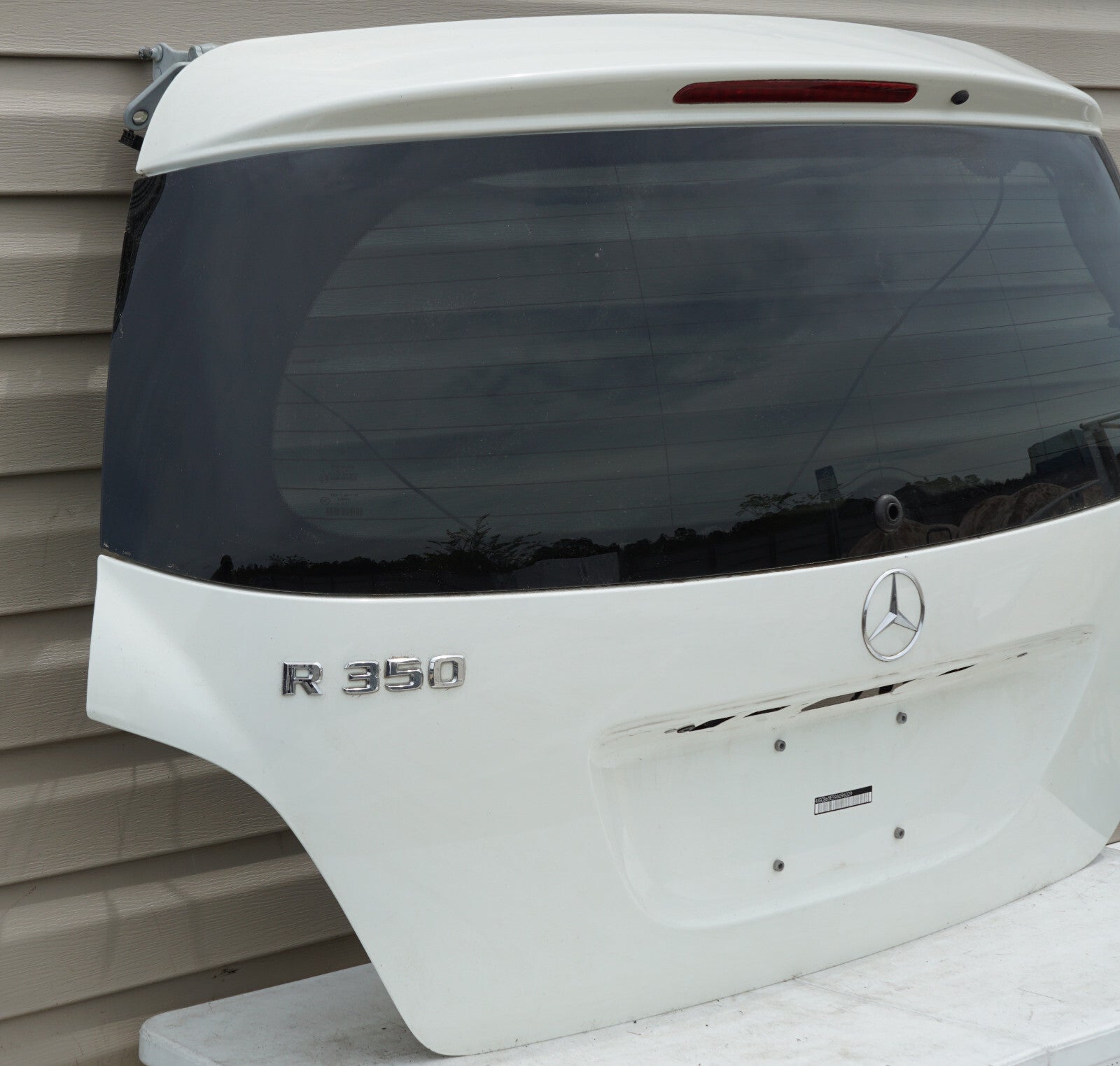 2006 - 2010 MERCEDES BENZ R350 R500 W251 TAILGATE LIFTGATE HATCH  OEM