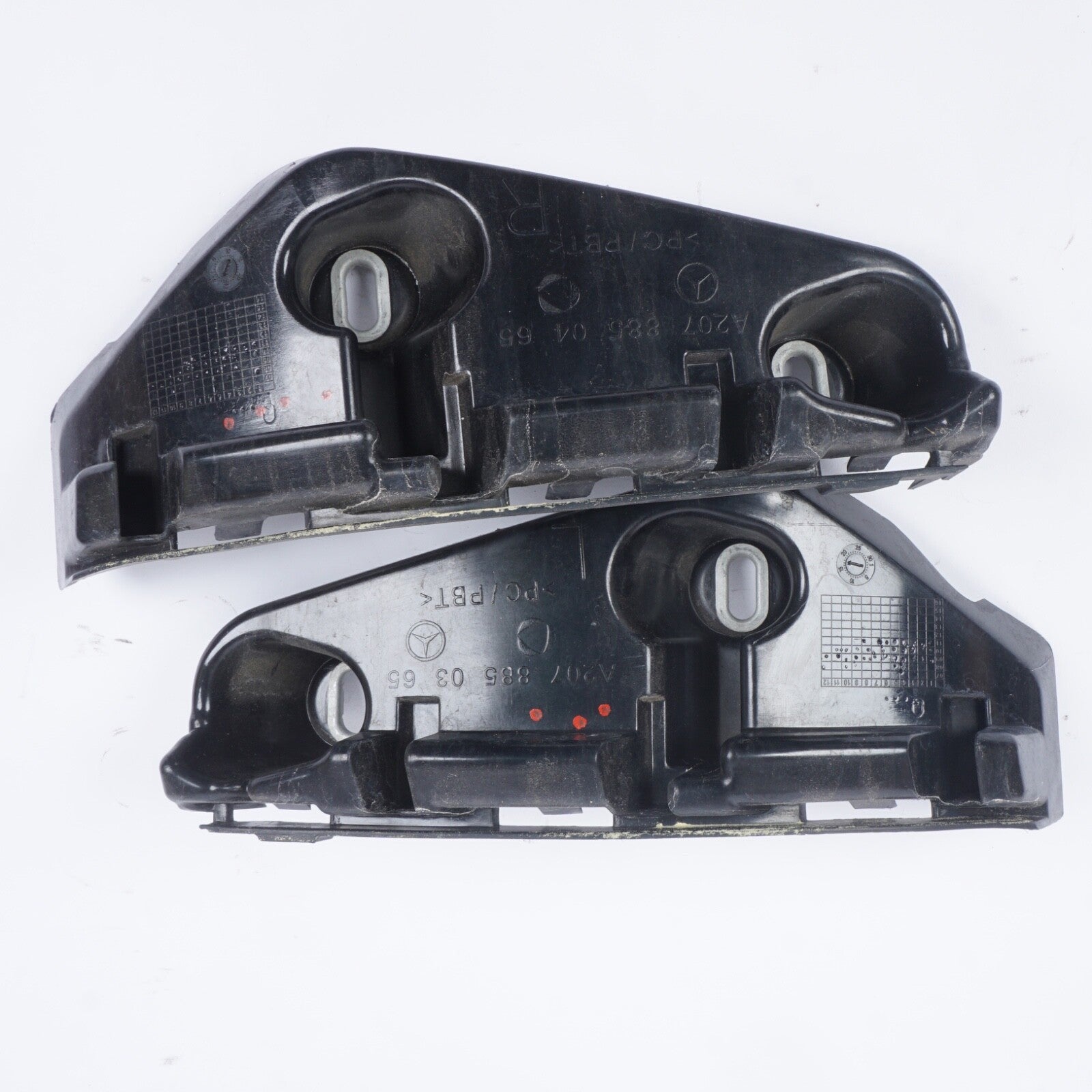 2010 - 2013 Mercedes Benz E Class C207 Bracket Support Mount Bumper Rear Oem