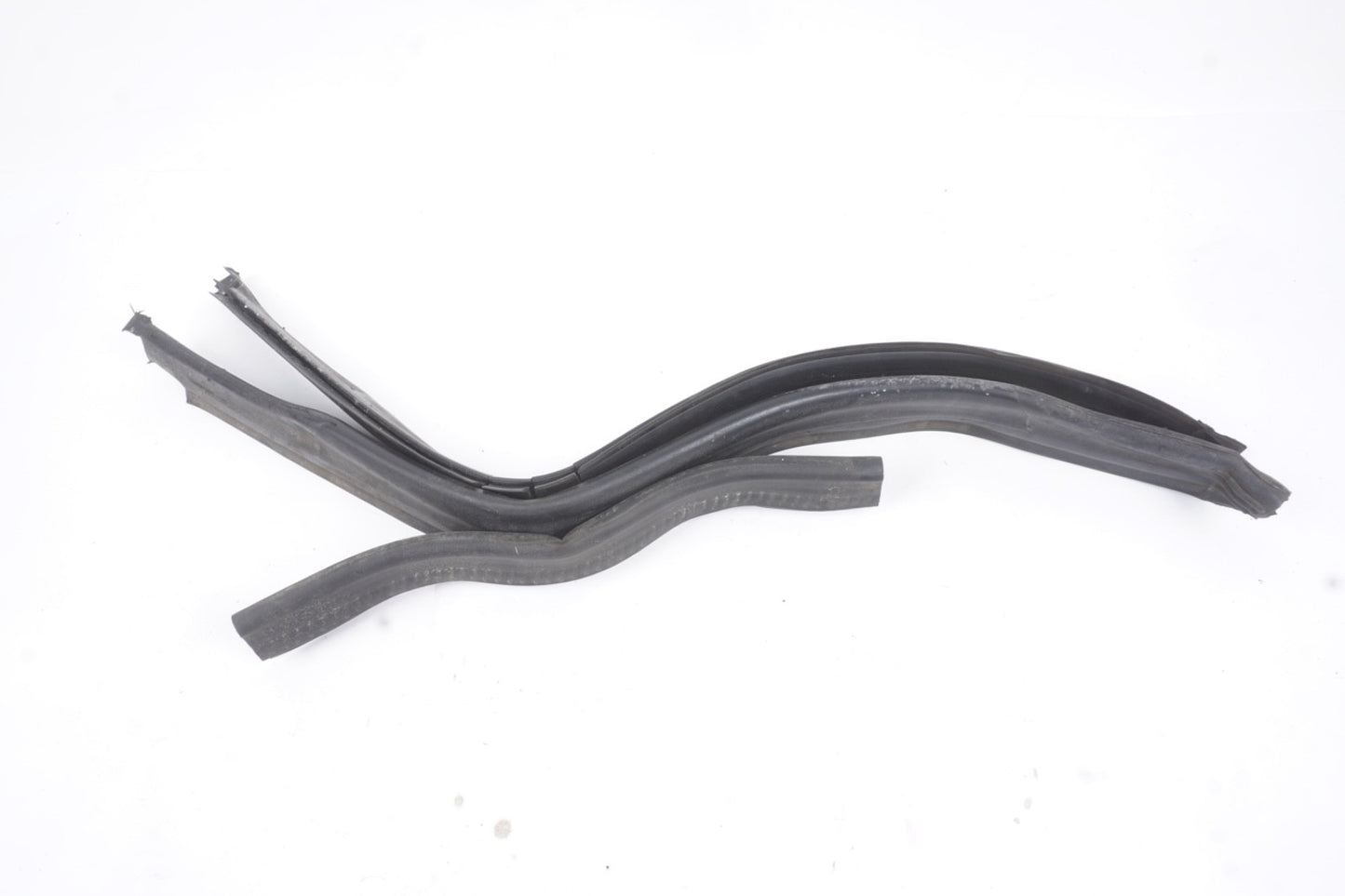2010 - 2014 Mercedes W207 E350 E550 Under Hood Weatherstrip Seal OEM