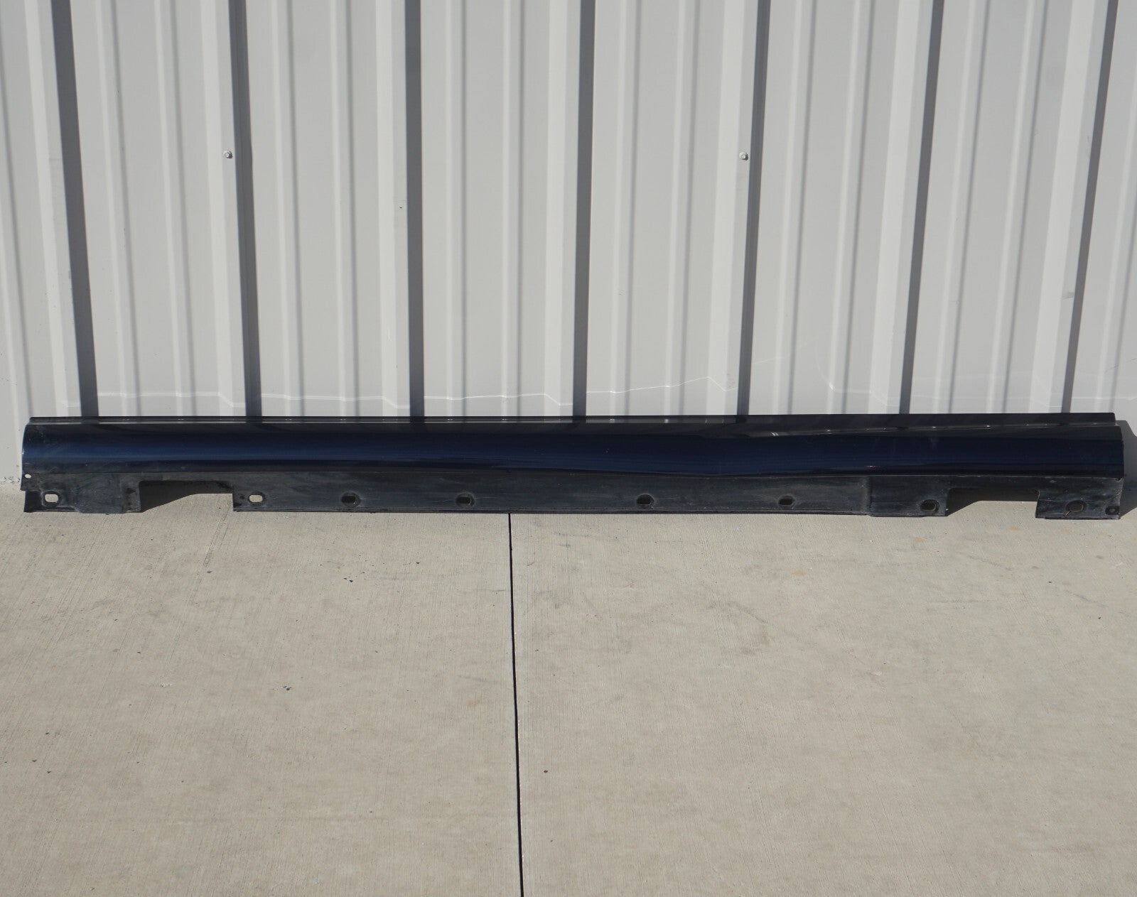 08-14 Mercedes C300 C350 W204 Left Side Rocker Panel Skirt Molding OEM