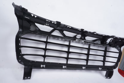 2015 - 2018 PORSCHE CAYENNE FRONT BUMPER GRILLE